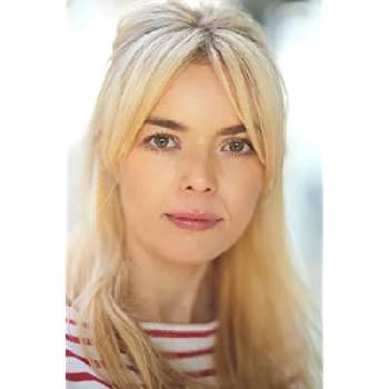 Nina Aimer Fox - Age, Bio, Birthdate, Family, Networth & More