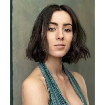 Nina Dulac - Age, Bio, Birthdate, Family, Networth & More