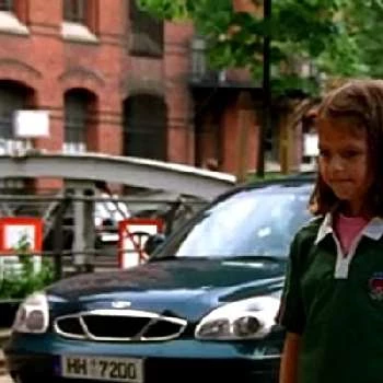 Nina Kaiser - Parents, Networth, Bio, Birthdate, Family Wiki & More