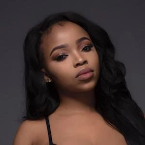 Faith Nketsi Biography