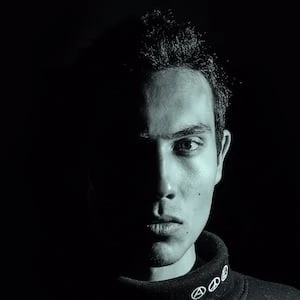 NOAHJVMES - Age, Bio, Birthdate, Family, Networth & More