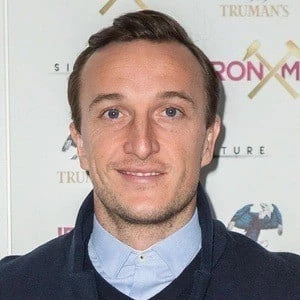 Mark Noble Biography