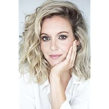 Noémie Yelle - Family, Bio, Birthdate,Age, Networth , Wiki& More