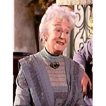 Nora Nicholson - Wiki, Family, Bio, Birthdate, Networth & More