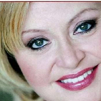 Nora Paradiso - Age, Bio, Birthdate, Family, Networth & More