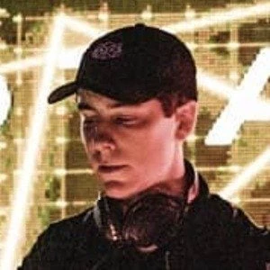 Notaker - Wiki, Bio, Networth, Birthdate, Family & More