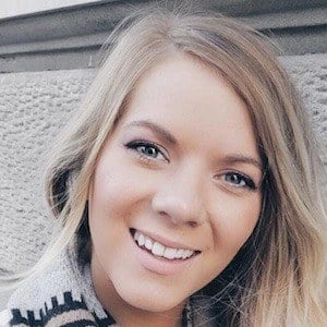 Sarah Nourse - Income, Birthday, Family, Bio, Networth & More