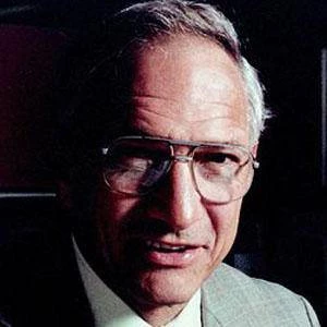 Robert Noyce - Wiki, Bio, Birthdate, Networth, Family & More