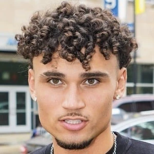 Adrien Nuñez Biography