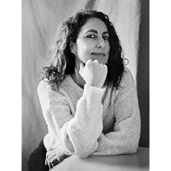 Nuria Giménez Biography