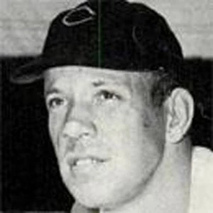 Joe Nuxhall - Birthplace, Bio, Wiki, Birthday, Family, Networth & More