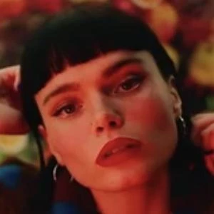 Winona Oak - Age, Bio, Career, Family, Wiki, Networth & More