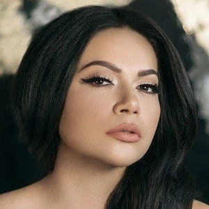 Helen Ochoa Biography