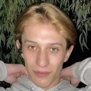 Zeke Official Tumblers - Wiki, Family, Bio, Birthdate, Networth & More