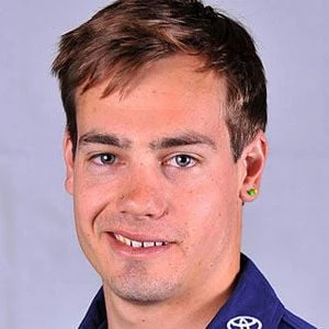 Evan O'Hanlon - Family, Bio, Birthday, Family, Income & More