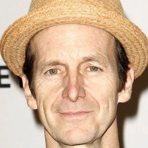 Denis O'Hare Biography