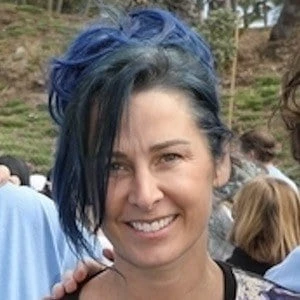 Jennifer Oleff - Family, Bio, Birthday, Family, Income & More