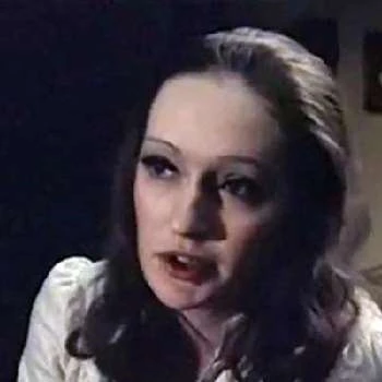 Olga Barnet - Networth, Biography, Birthdate, Family & More