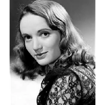 Olive Deering - Profession, Biography, Birthdate, Family, Wiki & More