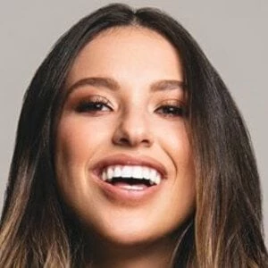 Vanessa Oliveira De Sousa Biography