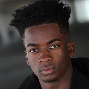 Elijah Oliver - Birthdate, Age, Family, Bio, Networth & More