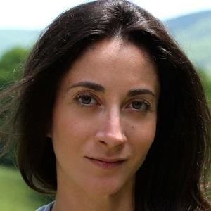 Lauren Oliver Biography