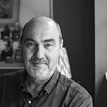 Oliver Parker - Biography, Birthdate, Family, Networth & More