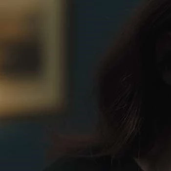 Olivia Clarke - Age, Bio, Birthdate, Family, Networth & More