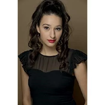 Olivia Noel - Age, Bio, Birthdate, Family, Networth & More