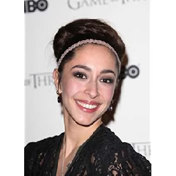 Oona Chaplin - Family, Bio, Birthday, Family, Income & More