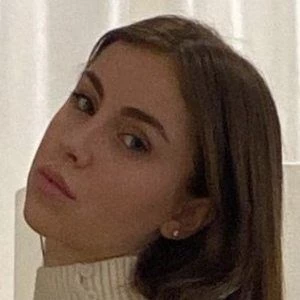 Maddie Orlando Biography
