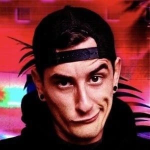 Alex Oros - Age, Wiki, Birthdate, Bio, Networth, Family & More