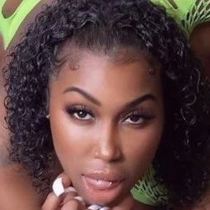 Zmeena Orr Biography