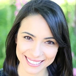 Jennifer Ortega Biography