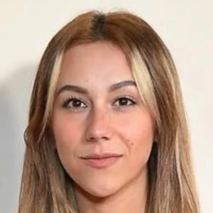Esthalla Ortiz Biography