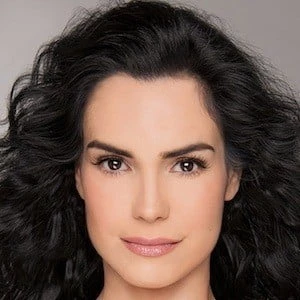 Scarlet Ortiz - Wiki, Bio, Birthdate, Networth, Family & More