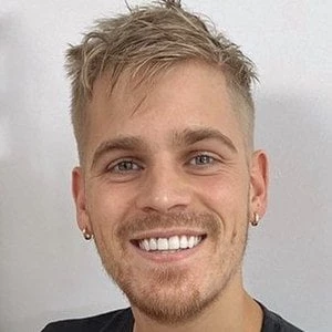 Mitchell Orval - Wiki, Bio, Networth, Birthdate, Family & More