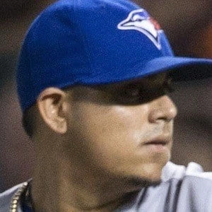 Roberto Osuna Biography