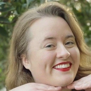 Abby Owen - Adderess, Bio, Birthdate, Family, Wiki & More