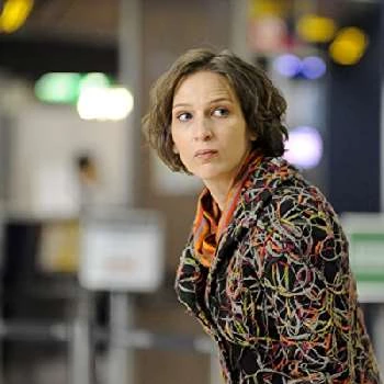 Ozana Oancea - Networth, Bio, Wiki, Family, Birthday, Networth & More