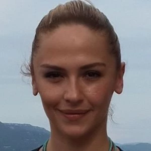 Sinem Ozturk - Adderess, Bio, Birthdate, Family, Wiki & More