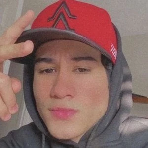 Dylan Pérez Biography