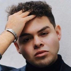 Steve Pérez - Age, Height, Birthdate, Bio, Family, Networth & More