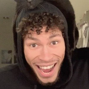 Zach Padgett - Birthplace, Bio, Wiki, Birthday, Family, Networth & More