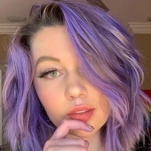 Jessie Paege Biography