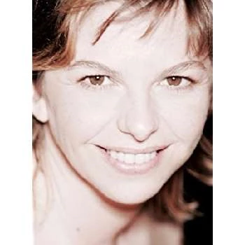 Paloma Gómez - Age, Bio, Birthdate, Family, Networth & More