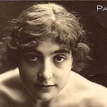 Paola Borboni - Age, Bio, Birthdate, Family, Networth & More