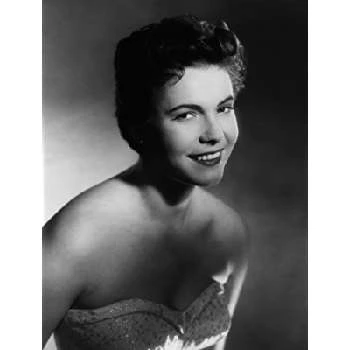 Paola Loew Biography