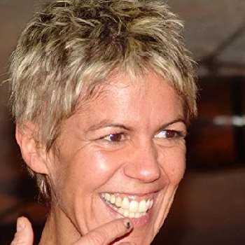 Paola Mammini - Age, Bio, Birthdate, Family, Networth & More