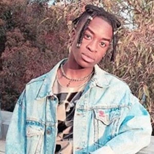 PapiThbk - Family, Bio, Birthday, Family, Income & More